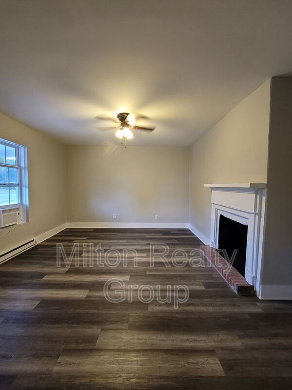 Photo - 210 S Elm Ave Unit A