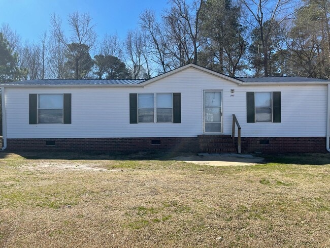 Photo - 3 BR, 2 BA doublewide in Pikeville!