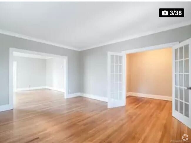 Building Photo - 109 Irving St Unit 2nd fl Rental