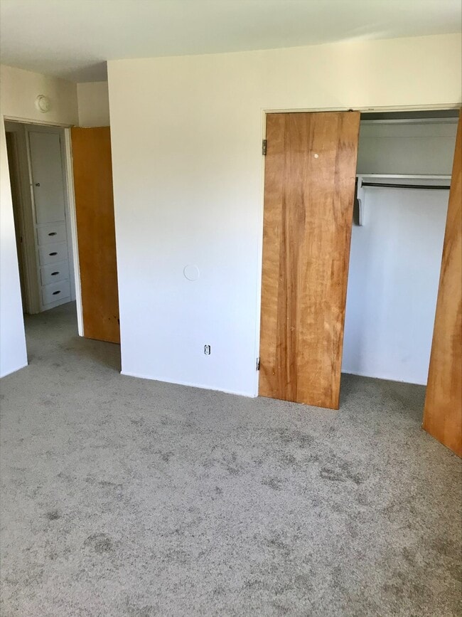 Photo - 565 Treeside Dr Unit 565