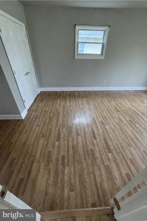 Photo - 75 Mainbridge Ln