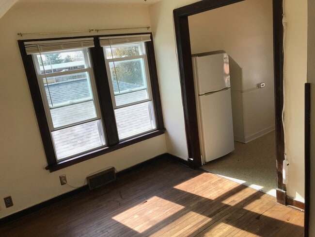 Living room/or dining area - 3226 Milwaukee St Unit 2
