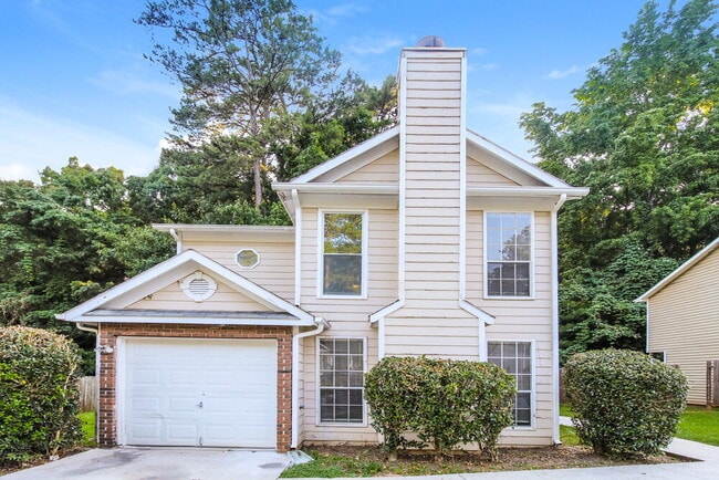 Building Photo - 1985 Glenwood Downs Dr