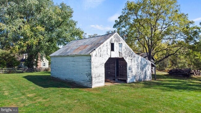 16131 Old York Rd