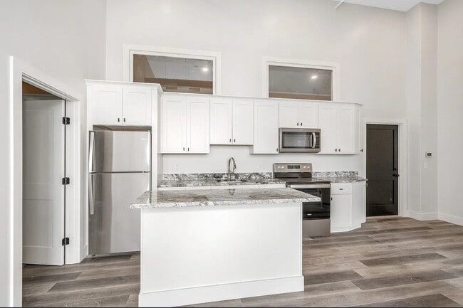 Building Photo - 72 Boisvert St Unit 7