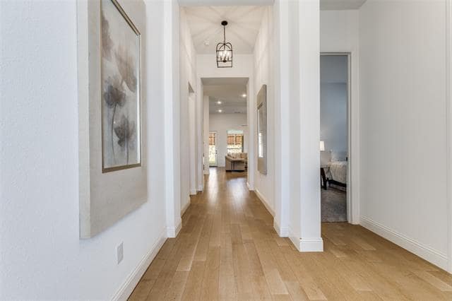 Photo - 8221 Legacy Oak Dr