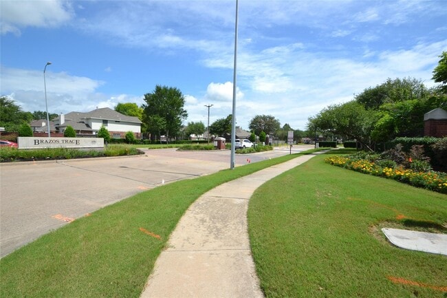 Photo - 1514 Coyote Hills Ln