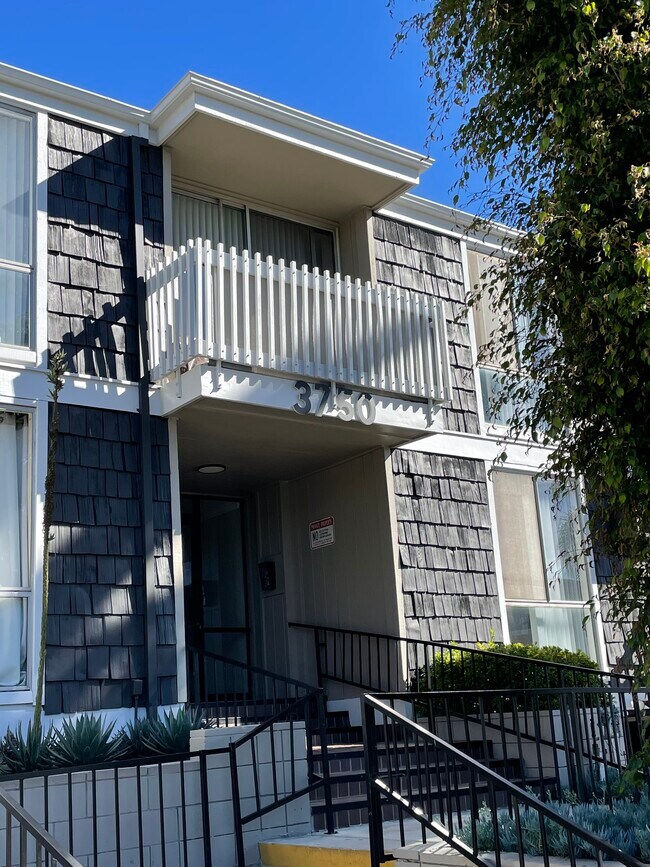 Photo - LUXURY LIVING AT AN AFFORDABLE PRICE