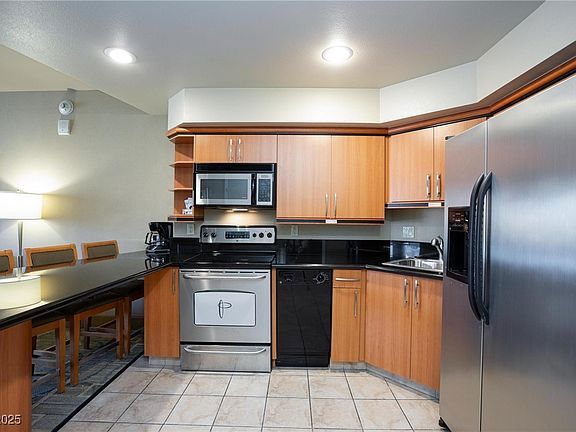 Photo - 211 E Flamingo Rd Unidad 1