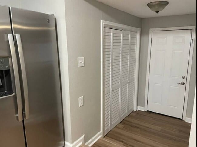 Photo - 421 Perkins Ave