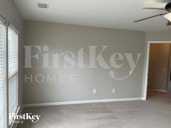 Photo - 2500 Red Birch Dr