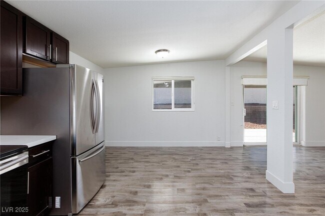 Photo - 1915 Balboa Ave