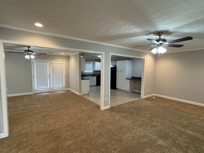 Photo - Lovely Brick Home!