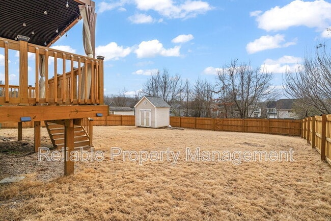 Photo - 156 Haywood Ln
