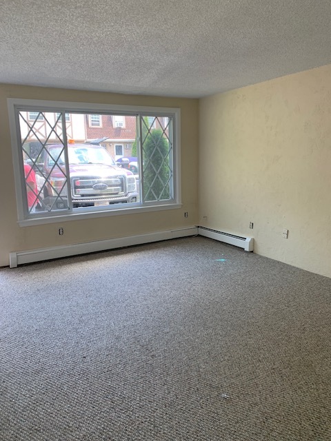 Photo - 945 Riverside Dr (Methuen, MA)