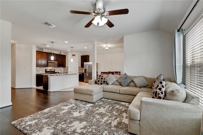 Photo - 17121 Lathrop Ave