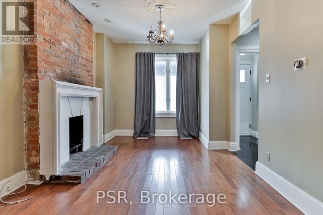 Photo - 251 Bedford Rd