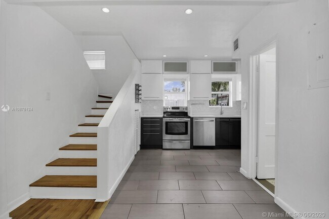 Casa De 5 Dormitoris Lloguer A Miami