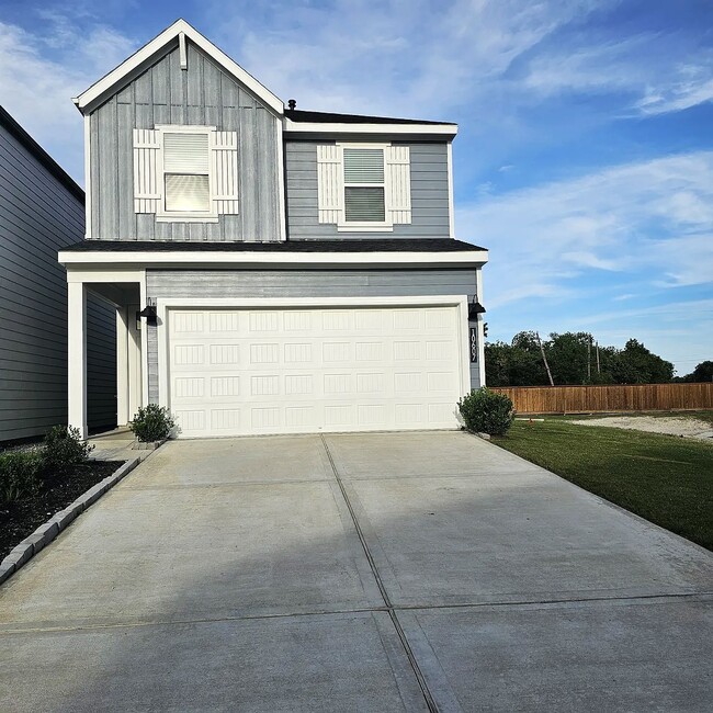 Building Photo - 10607 Hadley Pk Trl Rental