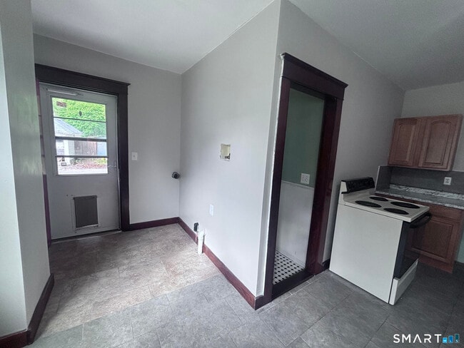 Photo - 32-34-34 Linnell St Unit 34