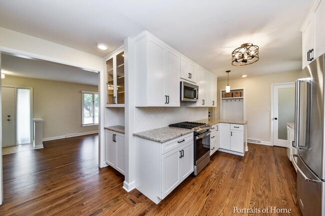 311 Longview Dr
