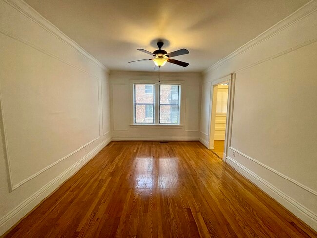 Photo - 6323 South Rosebury Ave