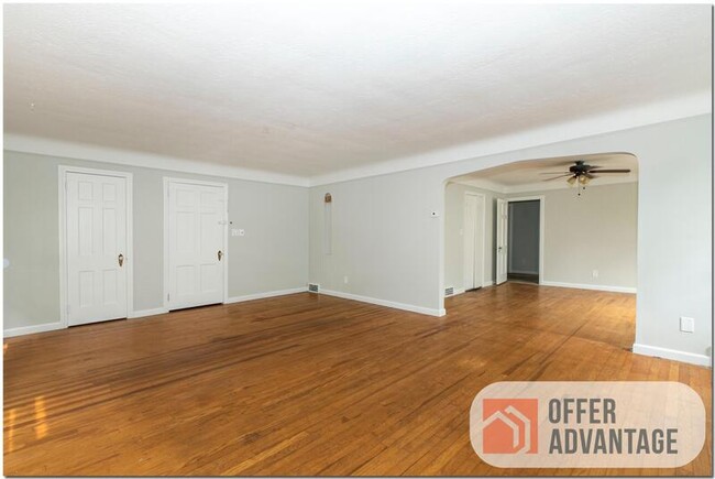 Photo - 1469 Genesee Rd Condo