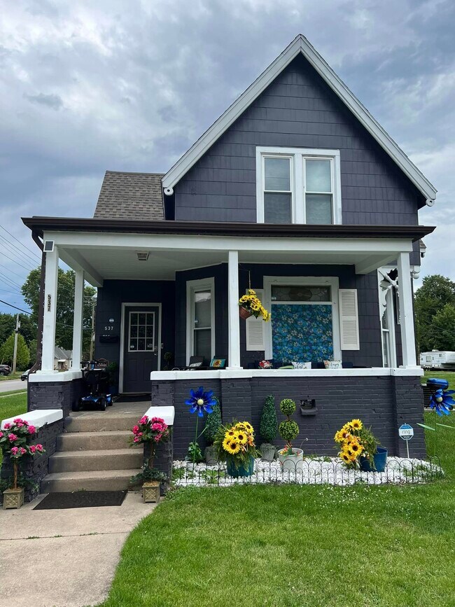 Photo - 537 N Johnson St