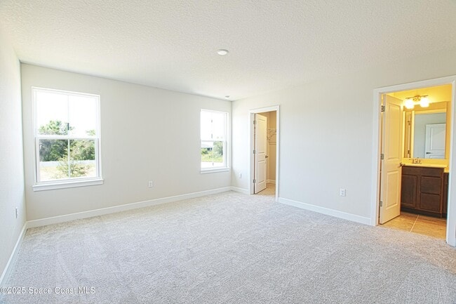 Photo - 1865 Kendall Pointe Pl