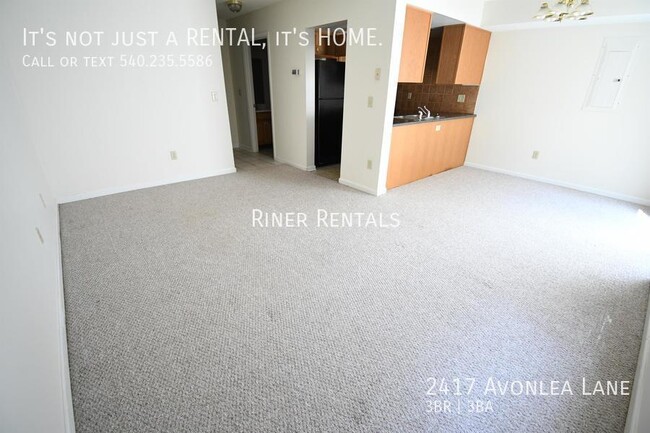 Photo - 2417 Avonlea Ln