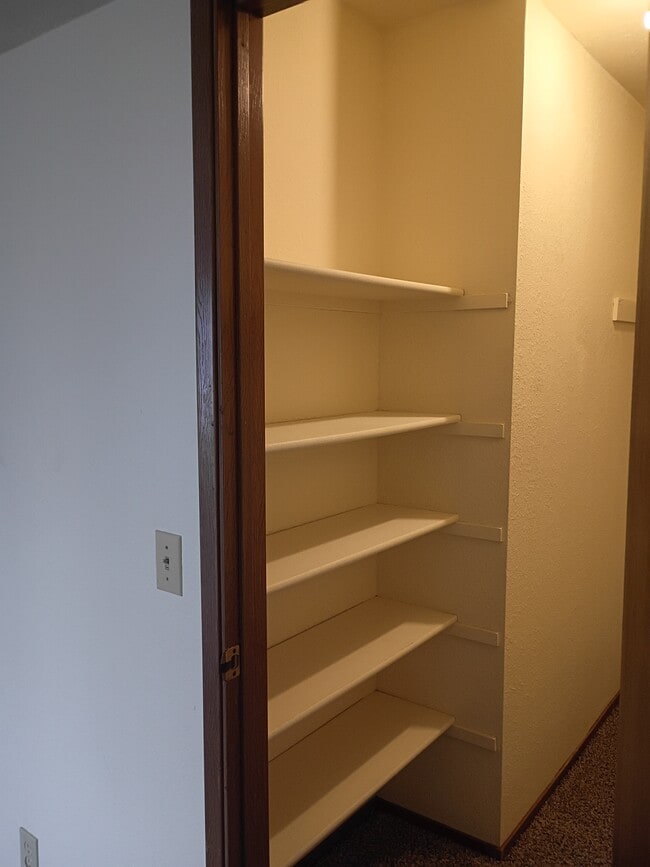 Photo - Brittany Arms Apartments