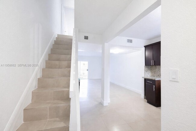 Photo - 2740 W 76th St Unit 203