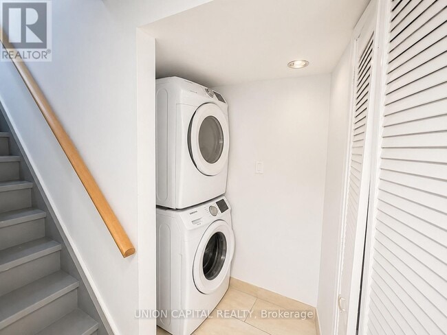 Photo - 9 Sunbird Crescent