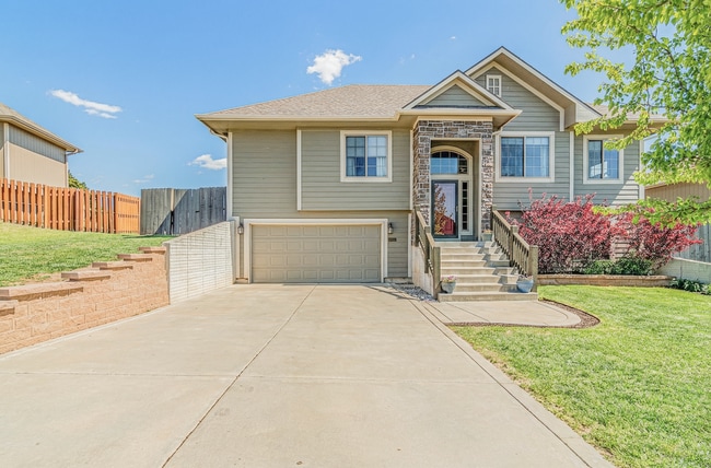 Building Photo - Please View 3D Virtual Walk-Through Before Scheduling a Showing