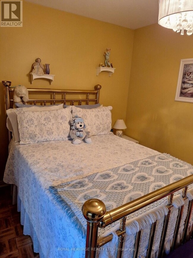 Photo - 677 Marksbury Rd