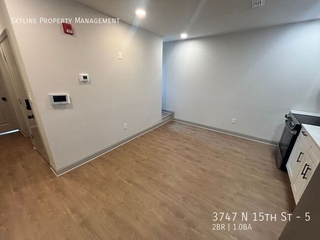 Building Photo - 3747 N 15th St Unit 5 Rental