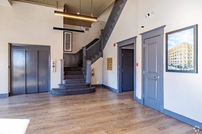 Elevator