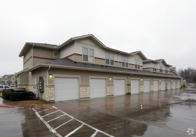 Garaje - Crestshire Village