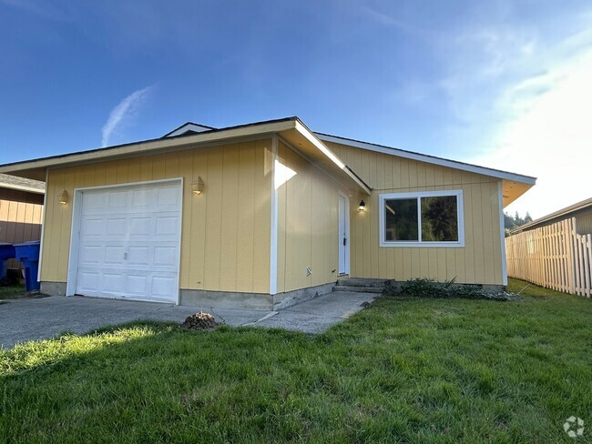 Building Photo - 1413 Bowmont Ave Rental
