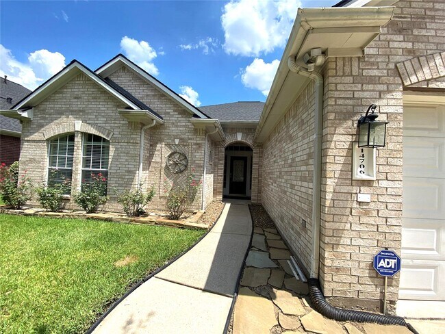14706 Windwood Park Ln