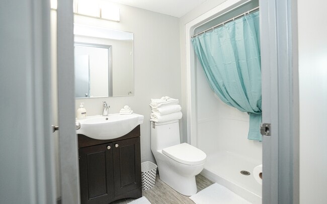 Photo - 255 Sunview St