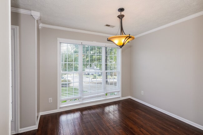 Photo - 2805 Churn Ct