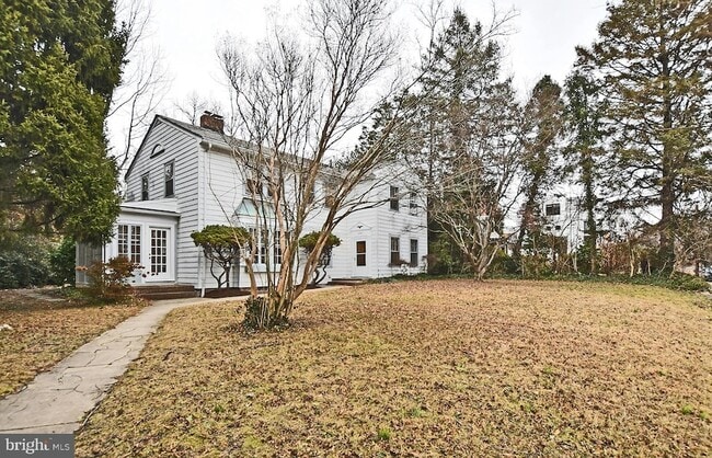 Photo - 4509 Ellicott St NW