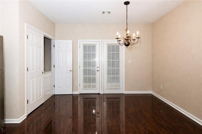 Photo - 973 Astor Ave