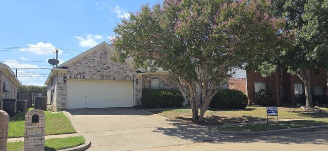 Photo - Big Price Improvement on this Beautifully ...