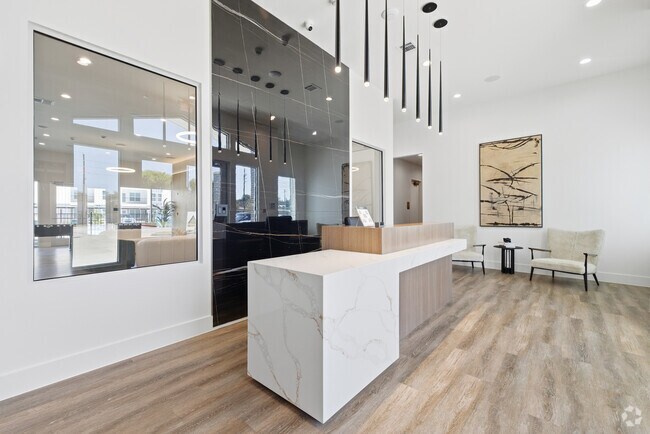 Lobby - The Gardens at Greenhouse