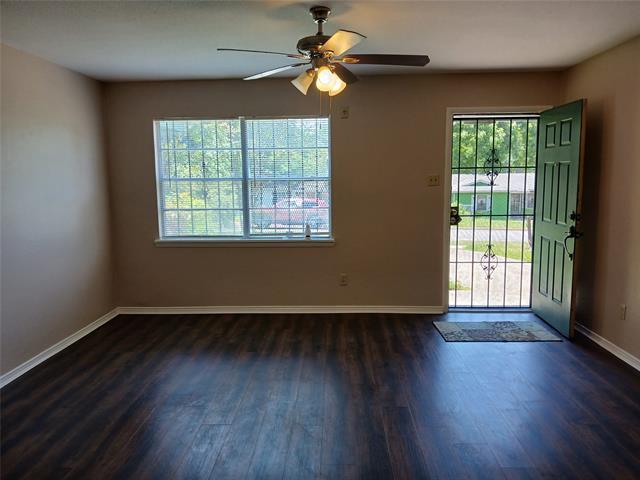 Photo - 2557 Talco Dr