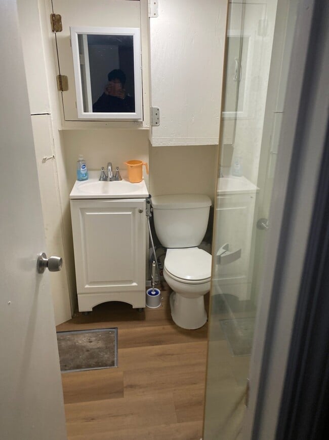 Photo - 15 Colden Ave