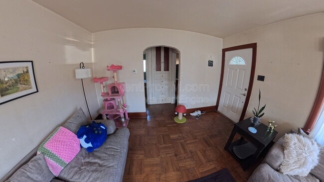 Photo - 1121 E Mulberry St