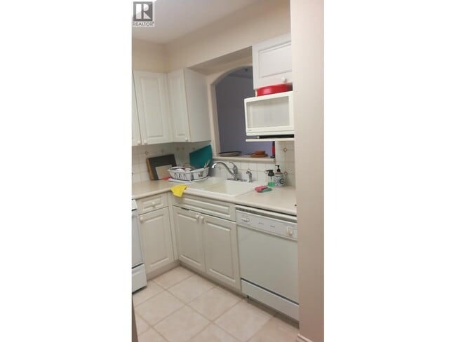 Photo - 5615 Hampton Pl Unit 402